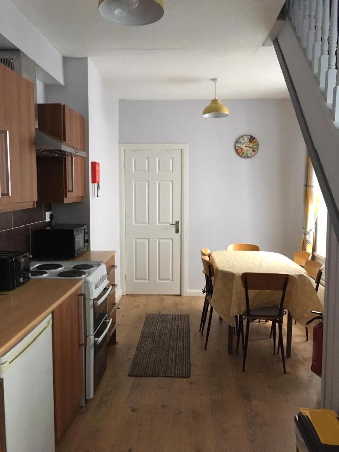 Causeway Street Holiday House Self Catering-Portrush Esterno foto